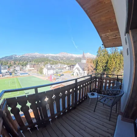 Διαμέρισμα Stylish Aurora With Mountain Views *